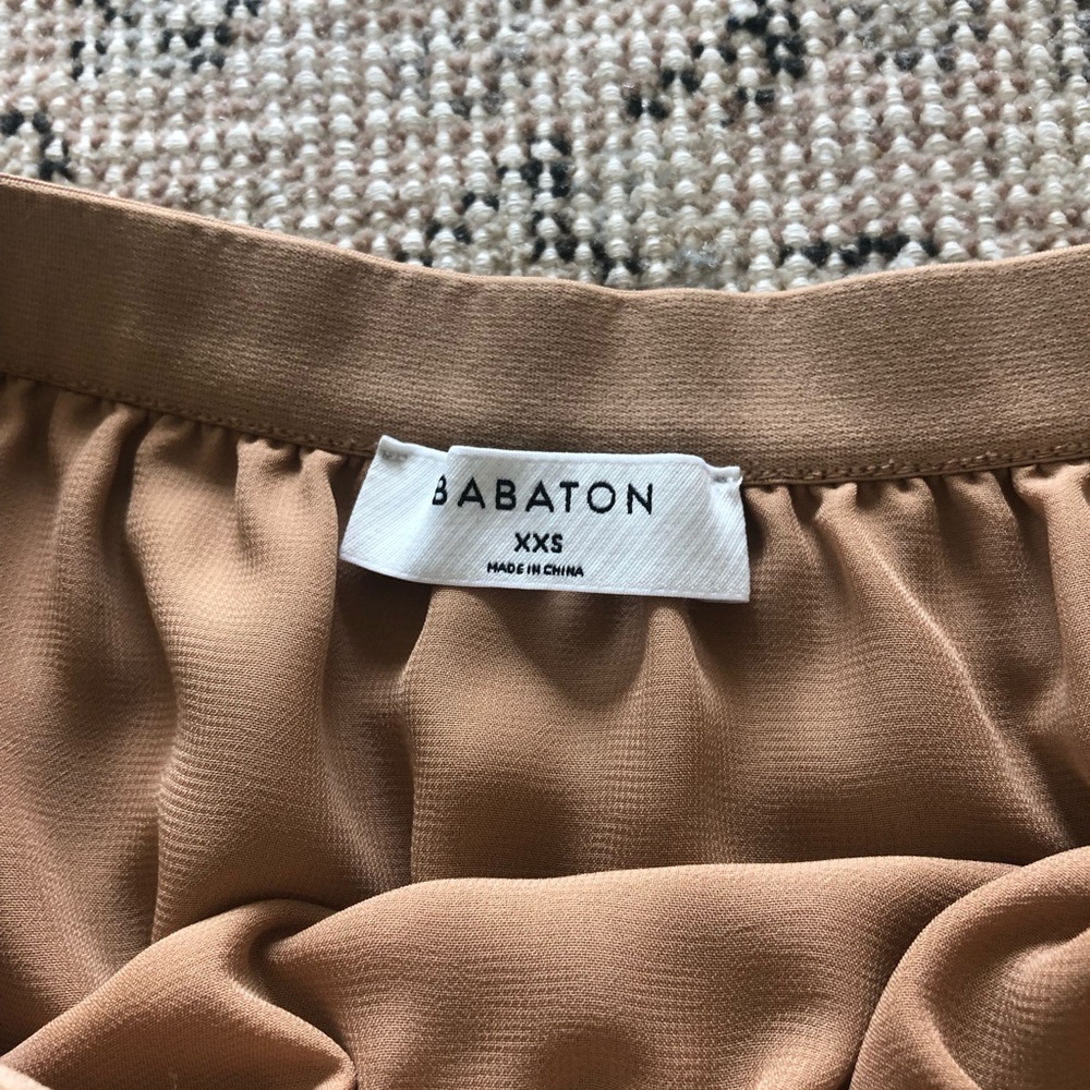 Aritzia Babaton Jude skirt mauve XXS - Picture 5 of 6